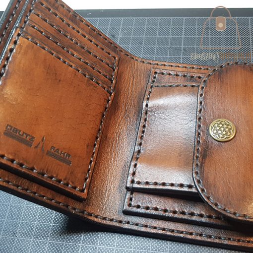Skórzany portfel tłoczenie wzór 2 detal